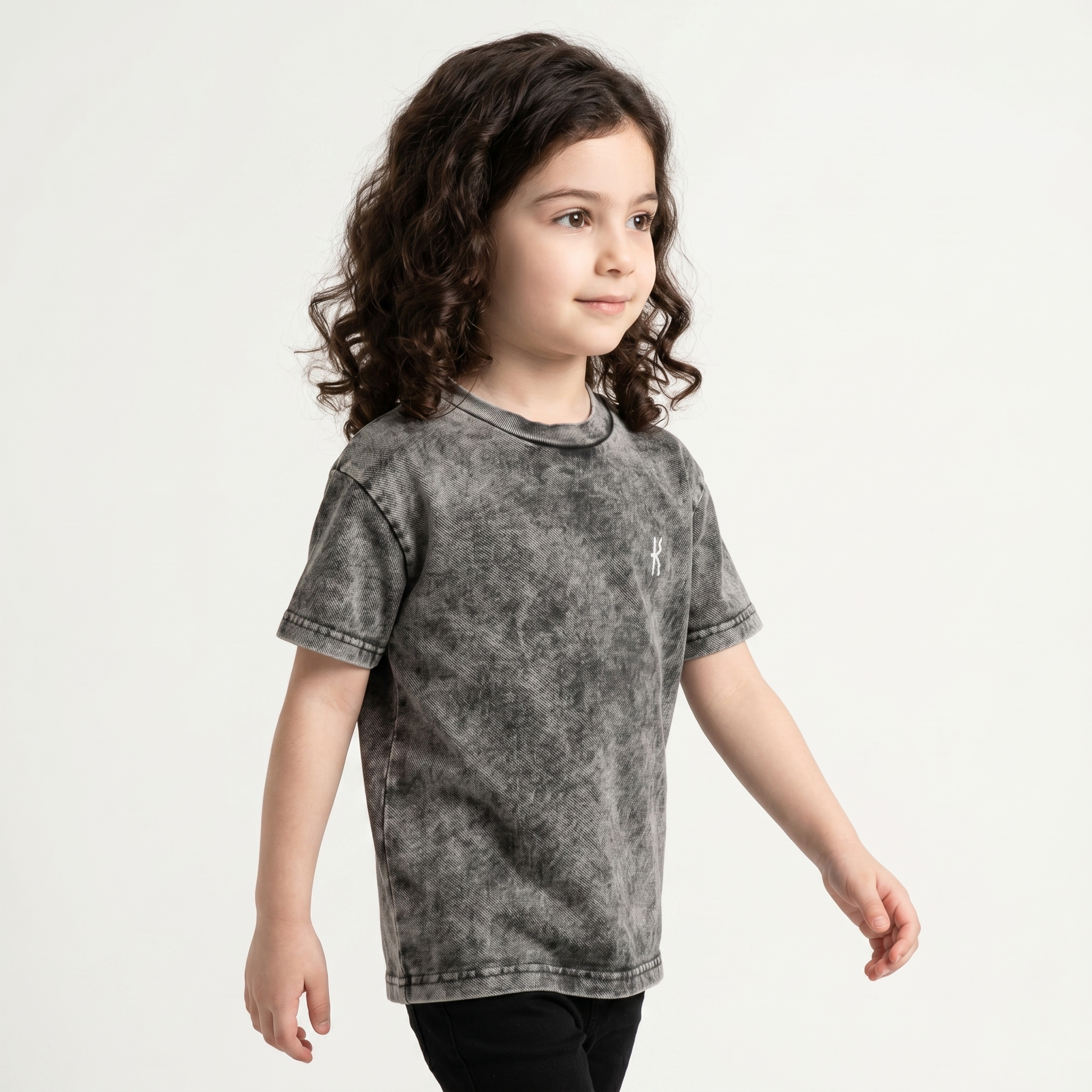 The Washed Essential Tee ( limited edition )